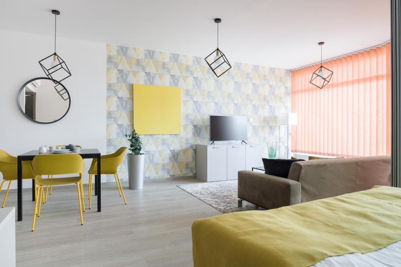 Parizs Garden Apartments Debrecín Exteriér fotografie