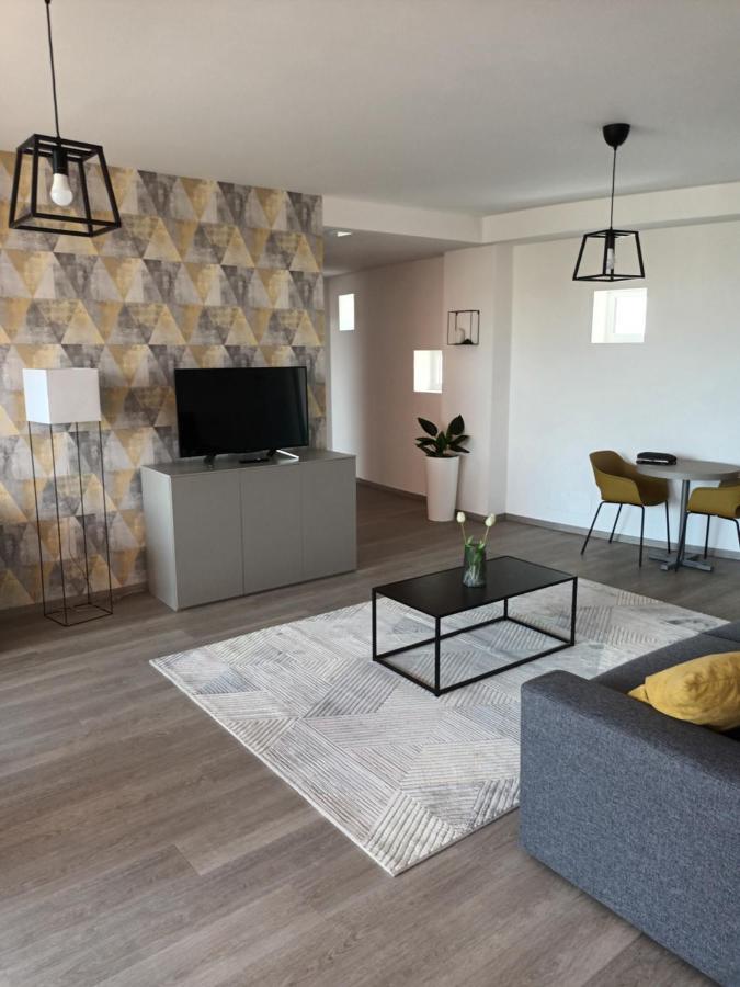 Parizs Garden Apartments Debrecín Exteriér fotografie