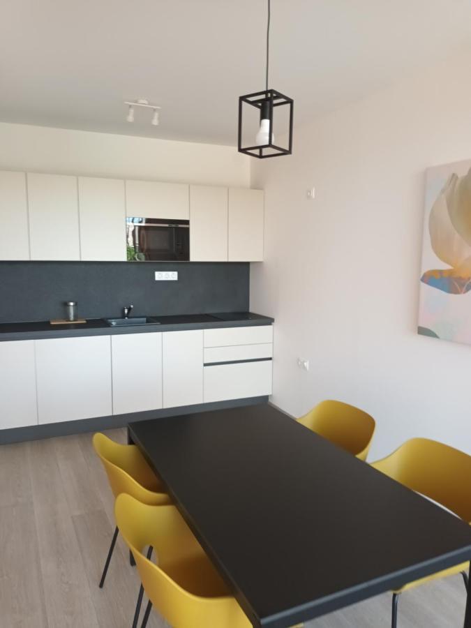 Parizs Garden Apartments Debrecín Exteriér fotografie